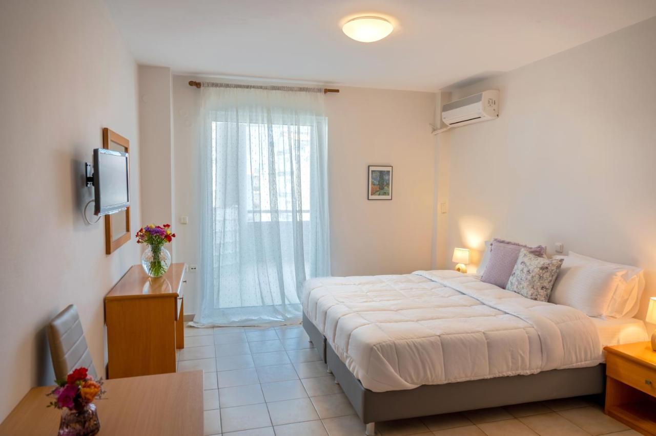 Hotel Arethousa Loutra Edipsou  Bagian luar foto