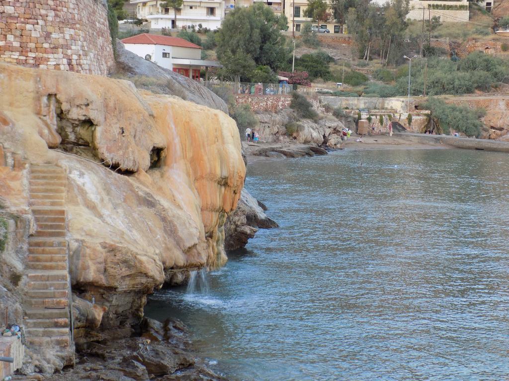 Hotel Arethousa Loutra Edipsou  Bagian luar foto
